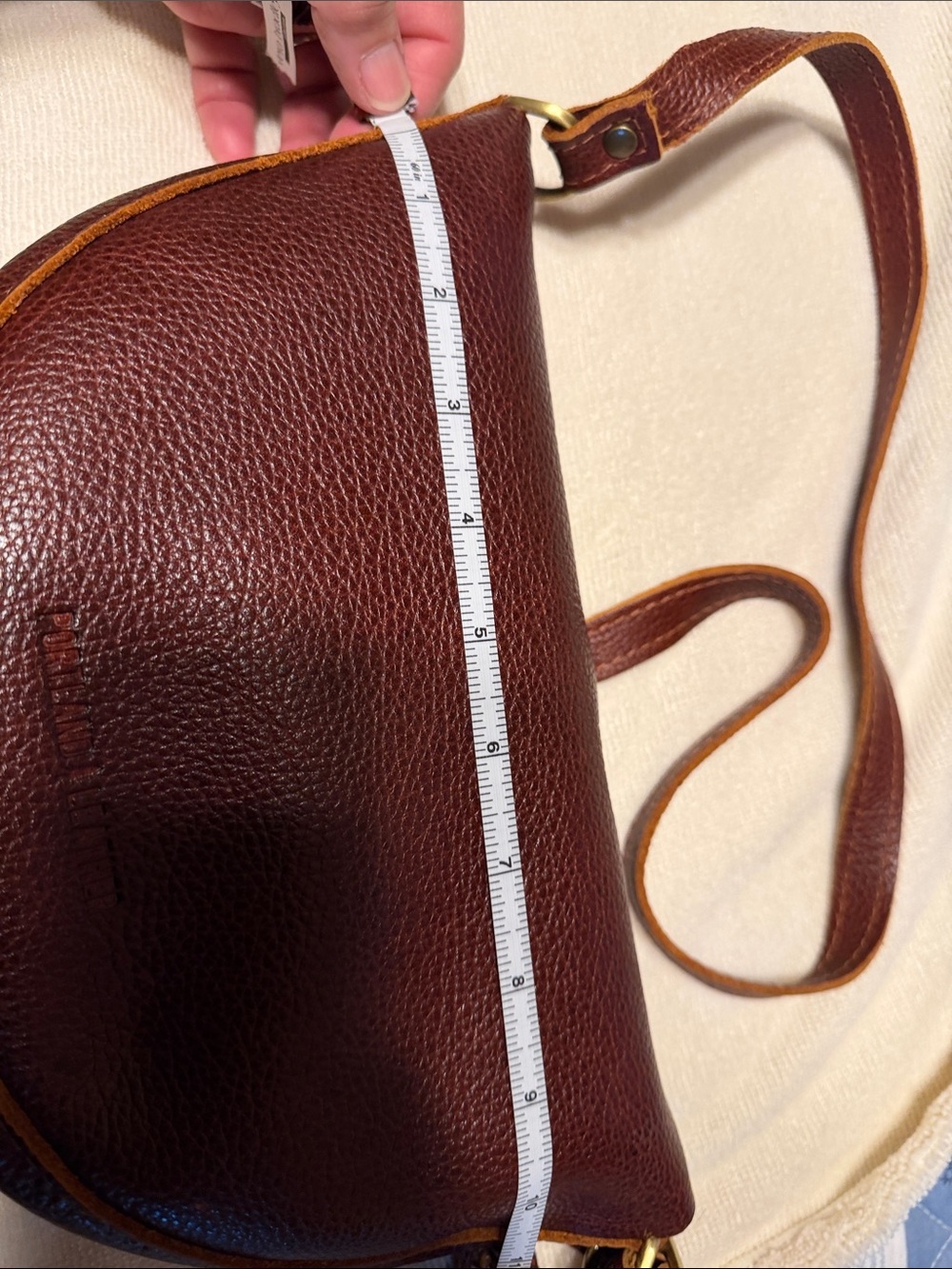 Portland Leather Crossbody Bag in Burgundy Brown with Dark Tan Trim - Picture 4 of 10